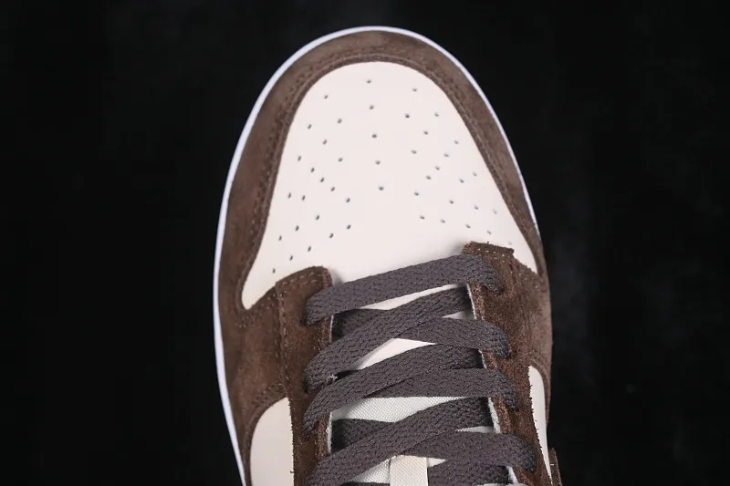 All Categories Nk SB Dunk Series Nk SB Dunk Low Low-top sneakers Nike SB Dunk Low Year of the Horse Brown Low-top casual sneakers IO4244-102